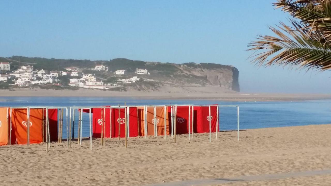 Pe Na Praia Da Foz Foz do Arelho Bagian luar foto
