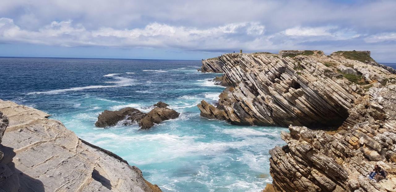 Pe Na Praia Da Foz Foz do Arelho Bagian luar foto